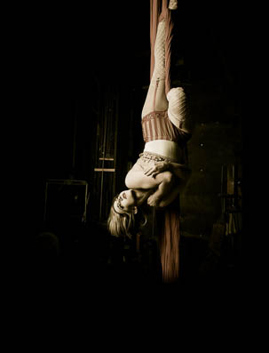 acts-from-cirque-berzerk-TwentyWonder-20wonder-20-wonder