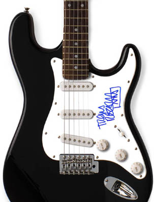 signed-trent-reznor-guitar-TwentyWonder-20wonder-20-wonder